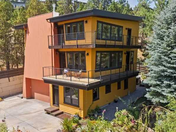 1696 SW Knoll Ave Unit 2, Bend, OR 97702