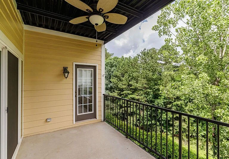 350 Wood Lake Dr #24 — Photo 25