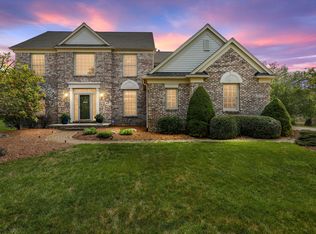 4079 Wincrest Ln, Rochester, MI 48306