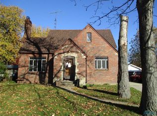 2262 Castlewood Dr, Toledo, OH 43613