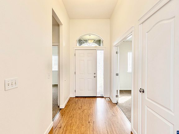 4th image of 979 Burley Hill Dr NW