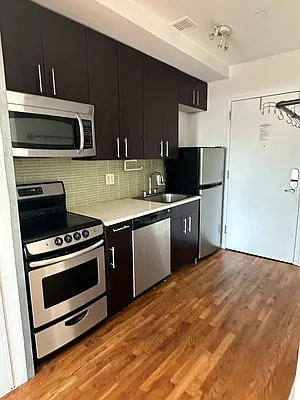 Rented by MySpaceNYC | media 41