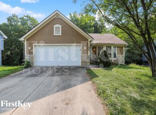 1809 Mourning Dove Dr, Liberty, MO 64068
