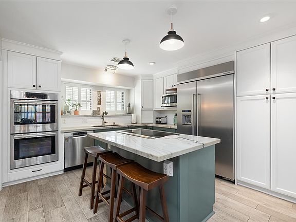 4th image of 2030 Willowmoss Ct