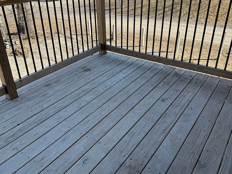 806 Jefferson St — Photo 2