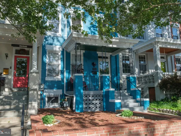 3563 Holmead Pl NW, Washington, DC 20010