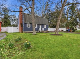 123 Peekskill Ave, Springfield, MA 01129