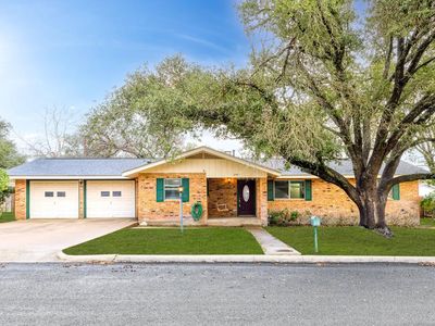 204 Crestwood Dr, Fredericksburg, TX, 78624