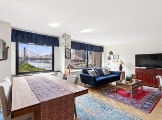 531 Main St APT 1007, New York, NY 10044