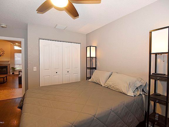 4th image of 2054 S Del Mar Dr