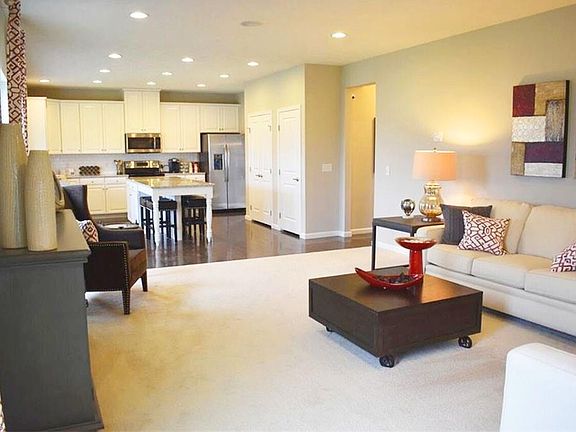 5th image of 9284 Calista Dr