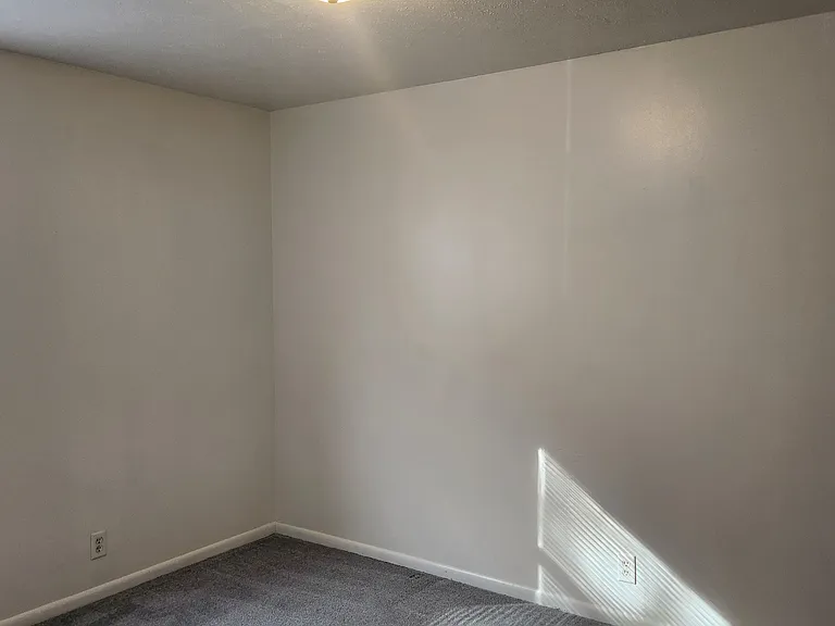 205 Fairlane Dr #10 — Photo 7