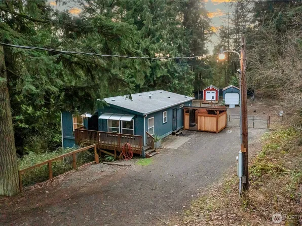 3902 162nd Avenue E, Lake Tapps, WA 98391