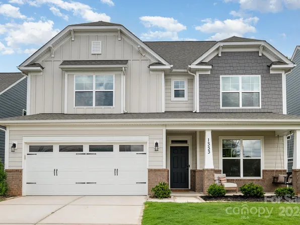 1333 Reidhaven St, Matthews, NC 28105