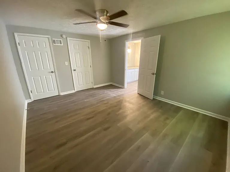 124 Lee Road 296 #124B — Photo 11