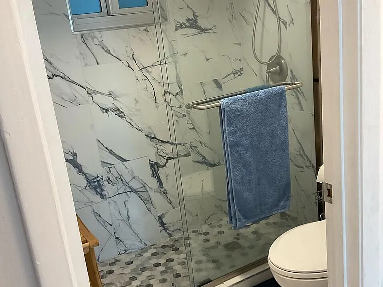 100 Silver Beach Ave #420 — Photo 14