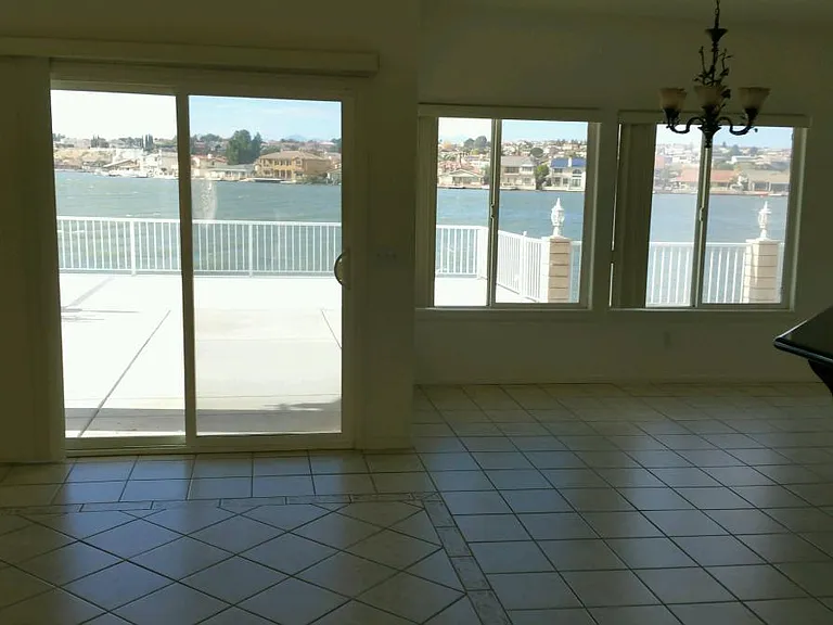 Harbor Dr — Photo 19