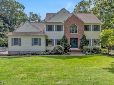 21 Chelsea Dr, Oak Ridge, NJ, 07438