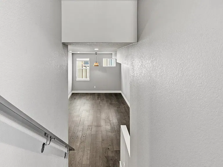 1272 Stuart St — Photo 15