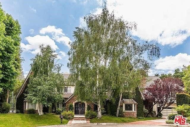 1st image of 4463 Vanalden Ave