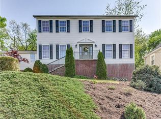 114 Riverview Ave, Blawnox, PA 15238