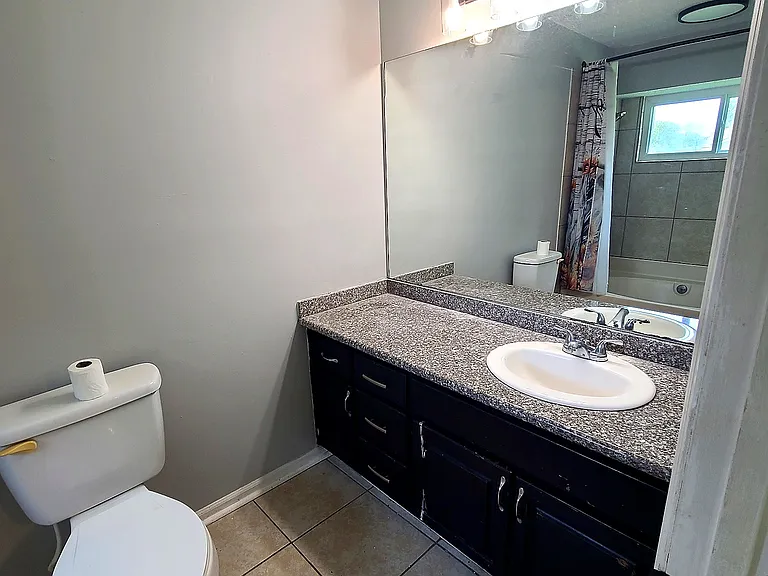 121 Foxwood Cir — Photo 21