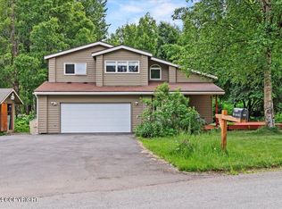 8025 Sundi Way, Anchorage, AK 99502