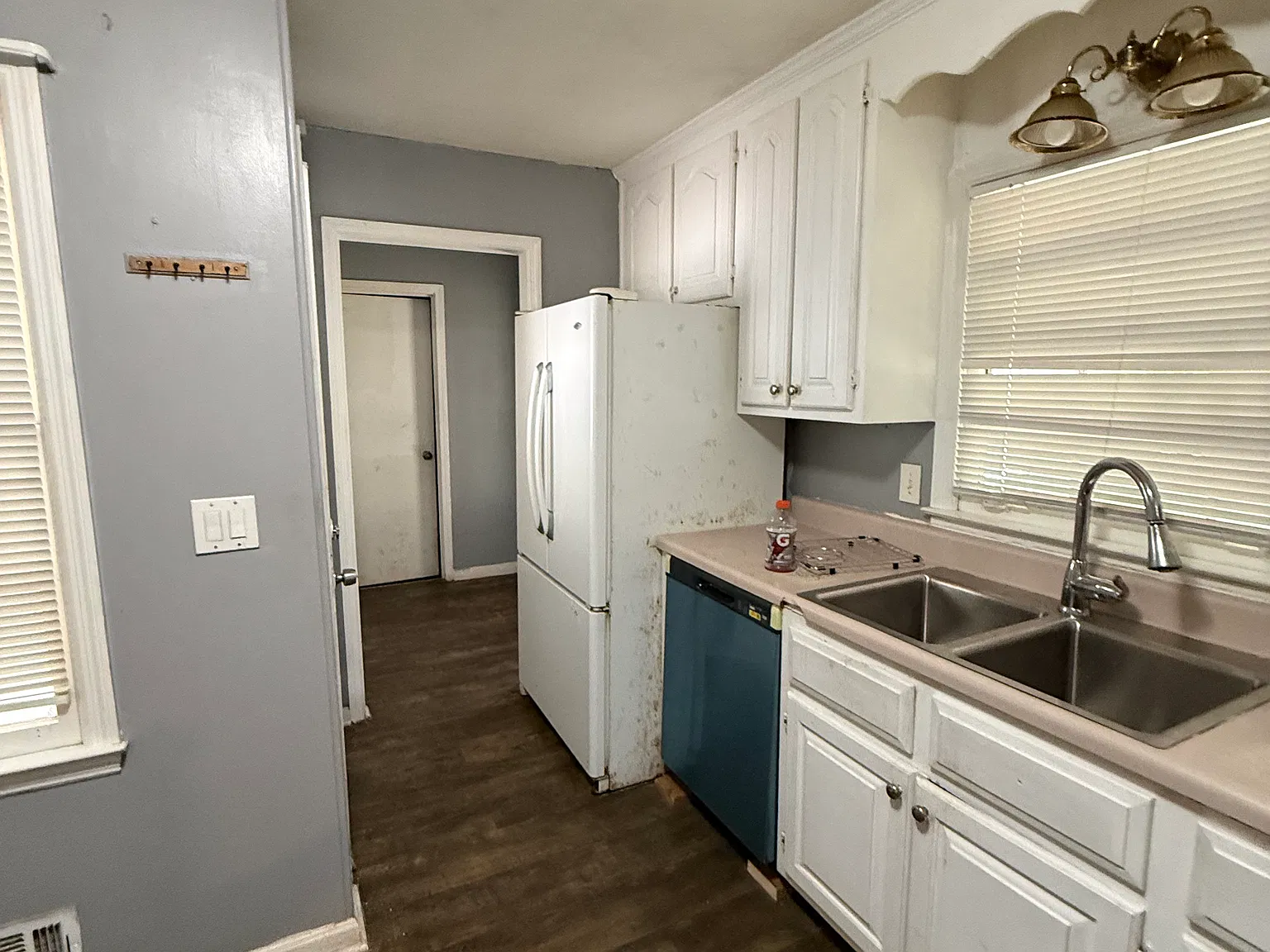 3 bed, 1.5 bath, 1140 sqft, $1,595 — Photo 4