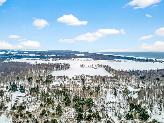 2nd image of Vl 111a W Webster Rd