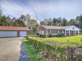 858 Woodlands Rd, Charlottesville, VA 22901