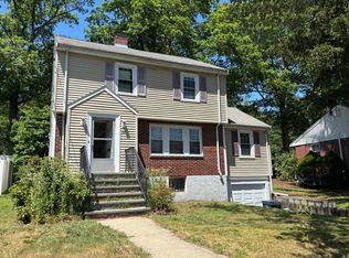 52 Hollywood Rd, West Roxbury, MA 02132