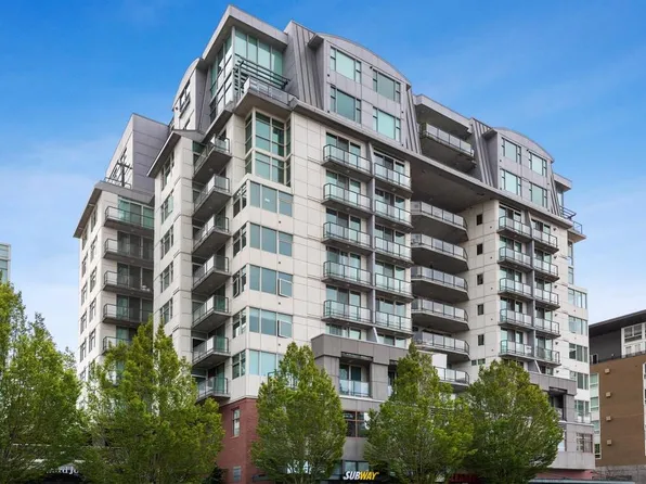 1100 106th Ave NE APT 212, Bellevue, WA 98004