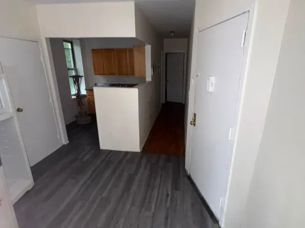 10 Mooney Pl, Yonkers, NY