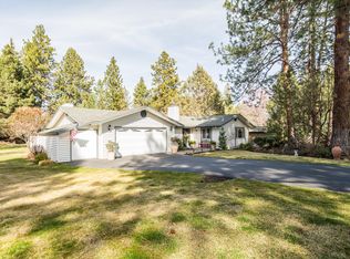 20468 Whistle Punk Rd, Bend, OR 97702