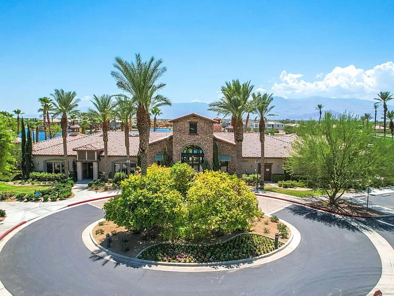 43180 Portuale Ct — Photo 72