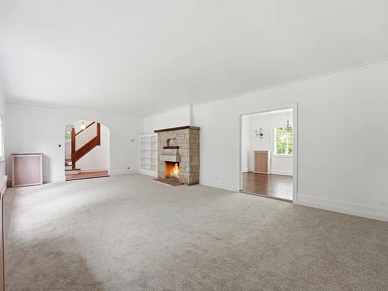 3107 Dato Ave — Photo 3