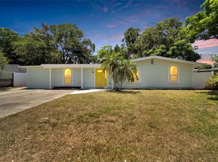 1889 Gilbert St, Clearwater, FL 33765