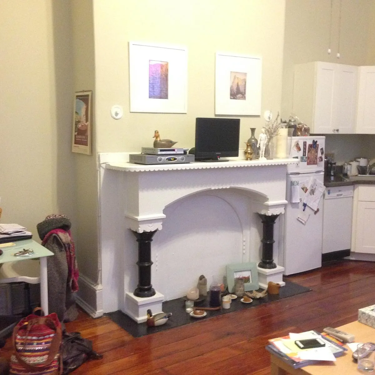 Building Photo - 322 S 10th St #4