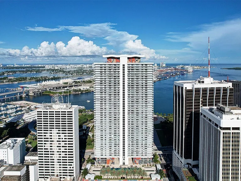 50 Biscayne Blvd #4405 — Photo 6