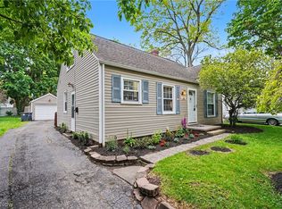 131 Sheldon Dr, Akron, OH 44313