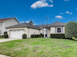 1100 Williamsburg St, Westmont, IL