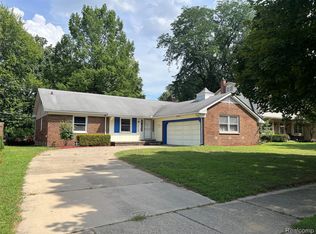 14144 Ellen Dr, Livonia, MI 48154