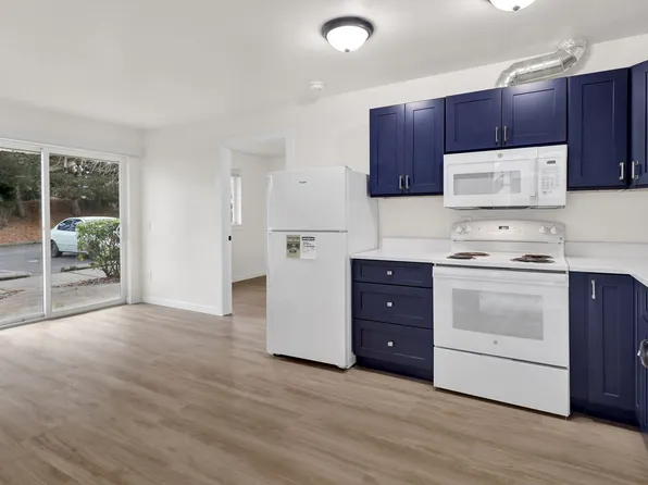 Barkley Suites, 1401-1405 E Sunset Dr #68DDCA904, Bellingham, WA 98226