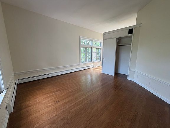 5th image of 45 College Ave SE #5