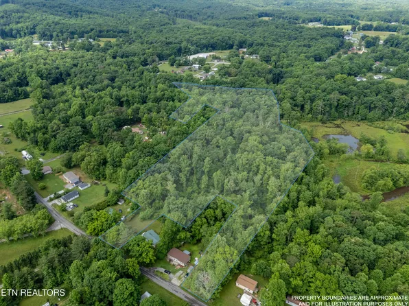 416 Liberty Rd, Wartburg, TN 37887
