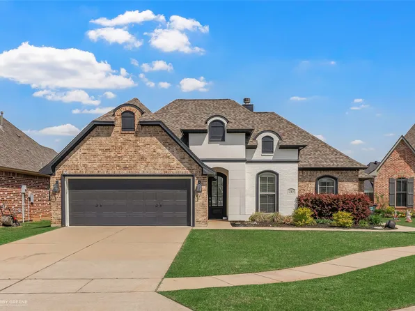 213 Roanoke Cir, Benton, LA 71006