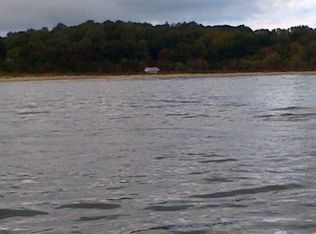 223 Beach Road, Centre Island, NY 11771