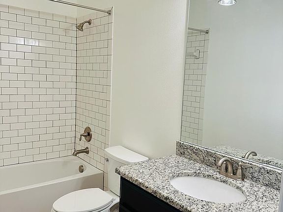 5th image of 6866 40th Ln N