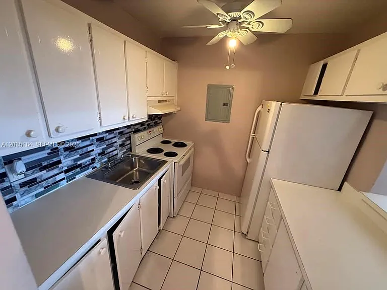 2916 Funston St #53A — Photo 6