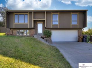 5207 Teton Ave, Omaha, NE 68157